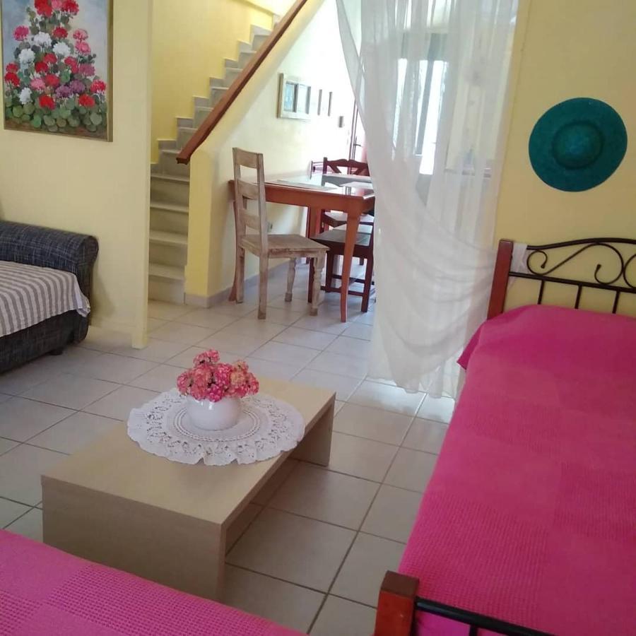 Villa Ladina Ligia Exterior foto